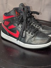 Nike Air Jordan Donna 7 Nero Rosso BQ6472-004 Logo in rilievo Mid Top 1S2