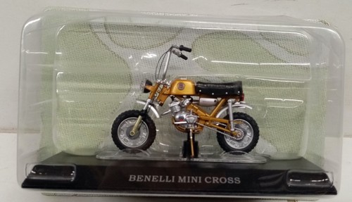 Serie edicola moto - 1/18,