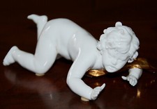 Scultura Porcellana bianca• Tiche Capodimonte • Putto Acrobato • Vintage