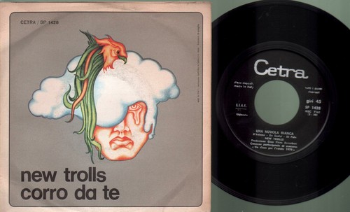 New trolls una nuvola - new,