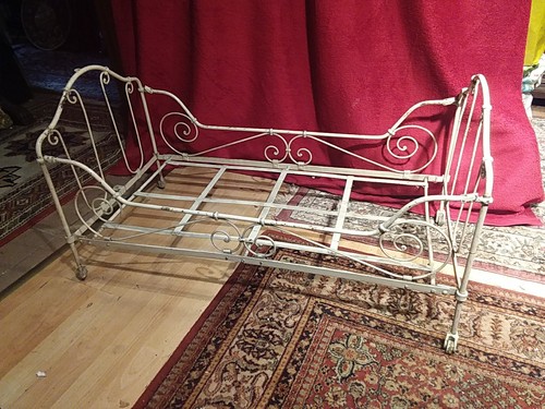 Letto per bambole - in, metallo