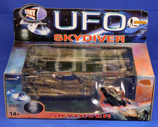 GERRY ANDERSON UFO S.H.A.D.O. SKYDIVER PRODOTTO PRESSOFUSO ENTERPRISE USA SHADO