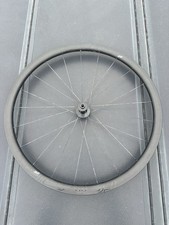 Ruota anteriore a disco in carbonio Roval CLX 32