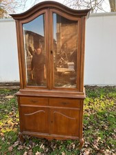 CREDENZA A VETRINA DEGLI ANNI