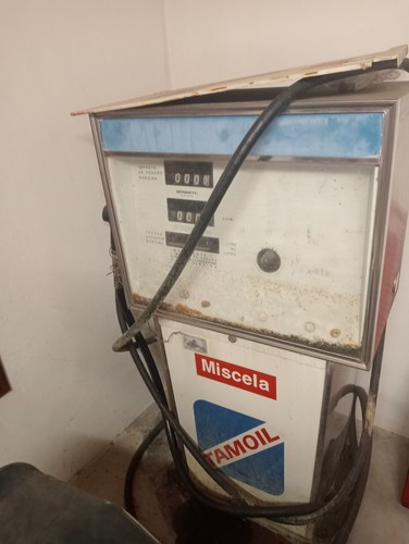Distributore miscela - di,