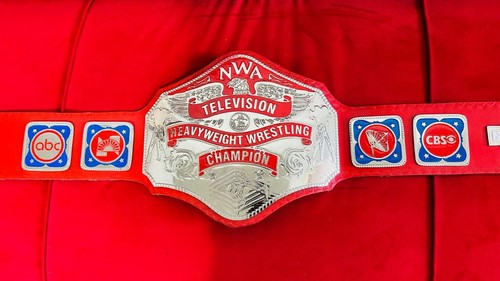 Nuova nwa television - nwa, wrestling