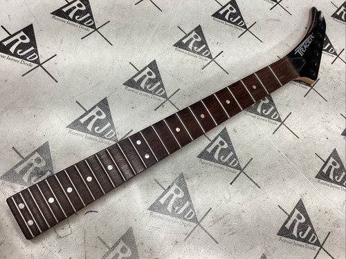 Chiusura collo chitarra