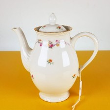 Elegante teiera Ginori con