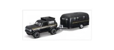 MAISTO 15368- FORD USA - BRONCO WITH ROULOTTE 2021 - MATT BLACK - 1/64