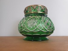 Cristallo colorato e tagliato