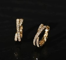 Bellissimi orecchini a cerchio