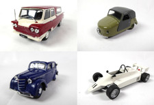 Set di 4 modellini auto