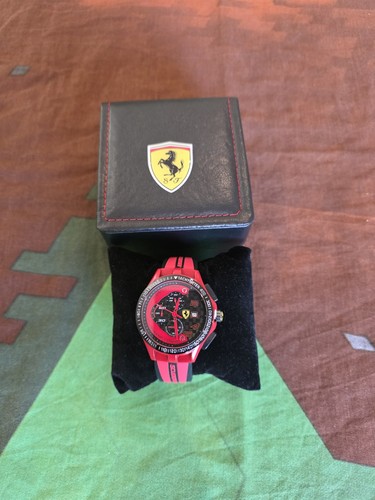 Montre homme quartz - à,