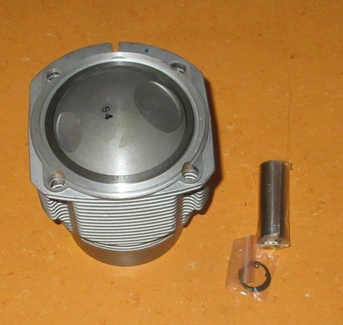 Pistone cilindro per motore