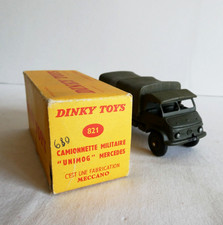 DINKY TOYS MILITARY TRUCK UNIMOG MERCEDES  N. 826 WITH ORIGINAL BOX