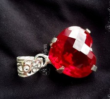 Ciondolo in argento massiccio