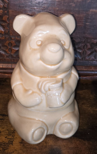 Winnie the pooh walt - pooh,