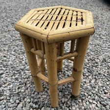 Piccolo tavolino / supporto