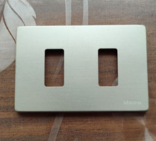 Placca in alluminio da 2 posti/fori Bticino Magic art. 503/2/X. Originale e rara