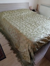 Copriletto matrimoniale antico verde