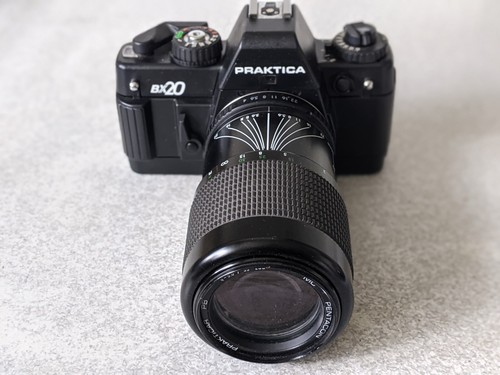 Fotocamera obiettivo vintage - e,