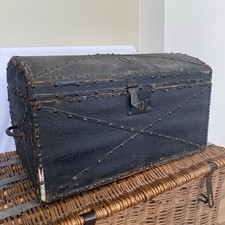 Piccolo baule a vapore