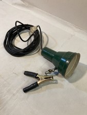 Lampada Vintage -Metallo Verniciato Verde Con Pinza Anni 40/50