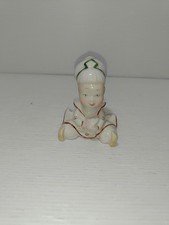 Statuina In Porcellana Vintage