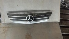 RICAMBI USATI MASCHERINA PARAURTI ANTERIORE MERCEDES-BENZ CLASSE A 200 CROMATA