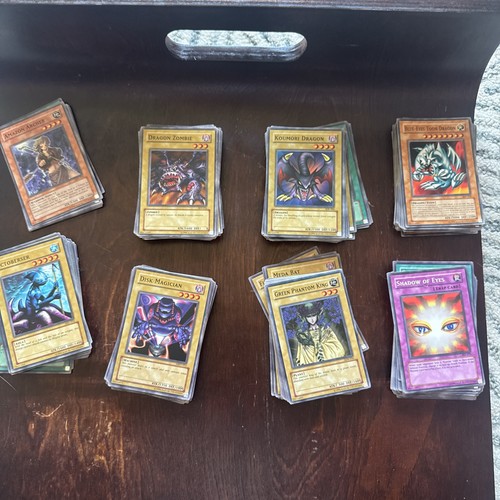 Vintage lotto 300 - yu-gi-oh,