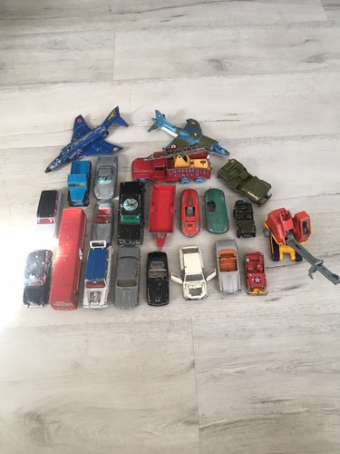 Lot ancien dinky toys corgi - lot,