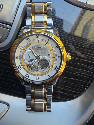 Bulova 98a123 42mm - 42mm, silver