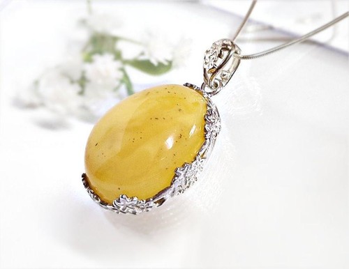 Ciondolo ambra argento 925