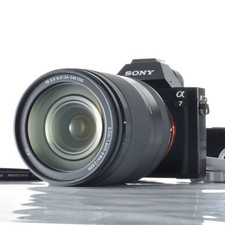 Sony a7 ILCE-7 + FE 24-240mm