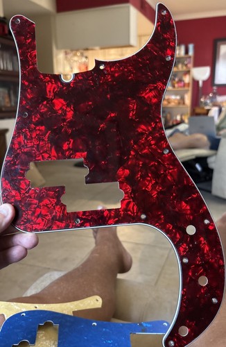 Fender precision bass red - precision,