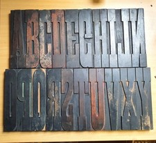 LOTTO 20 Caratteri Tipografici