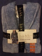 Nicole Miller New York Shawl