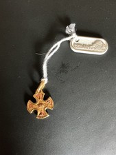 Ciondolo croce in oro 18 kt
