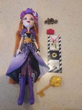 Ever After High Spring bambola