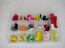 Enorme lotto scarpe Barbie