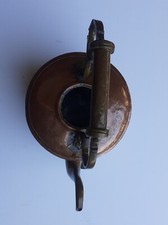 Brocca antica corpo in rame tutto cesellato, manico e beccuccio in ottone