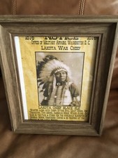 LAKOTA WAR CHIEF ALCE NERO 1876 poster ricercato avviso volantino incorniciato