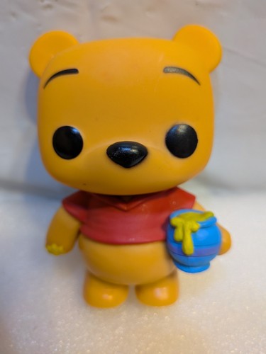 Winnie the pooh funko - winnie,