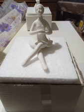 Ballerina bianca in porcellana