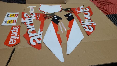 Serie adesivi decalco aprilia - serie,