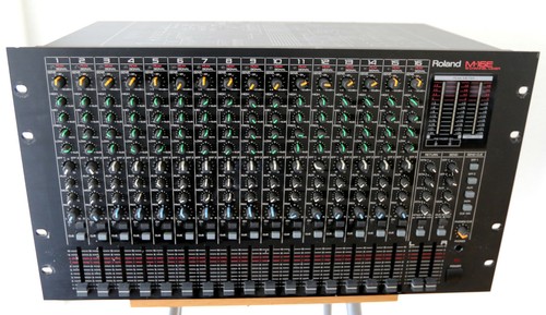 Roland 16e frullatore rack - m-16e,