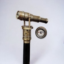 Antica bussola ottone testa