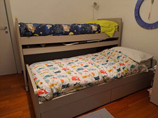 Letto CLEVER con scrittoio estraibile Colore tortora