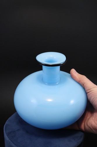 Vase verre bleu ciel noir - ciel, et