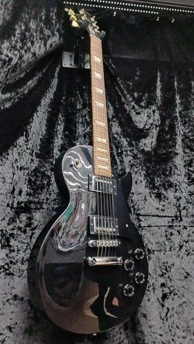 Les paul studio black - (gibson),